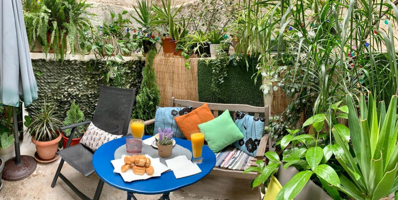 Modern Apartment In The Heart Of Athens Near Acropolis ภายนอก รูปภาพ