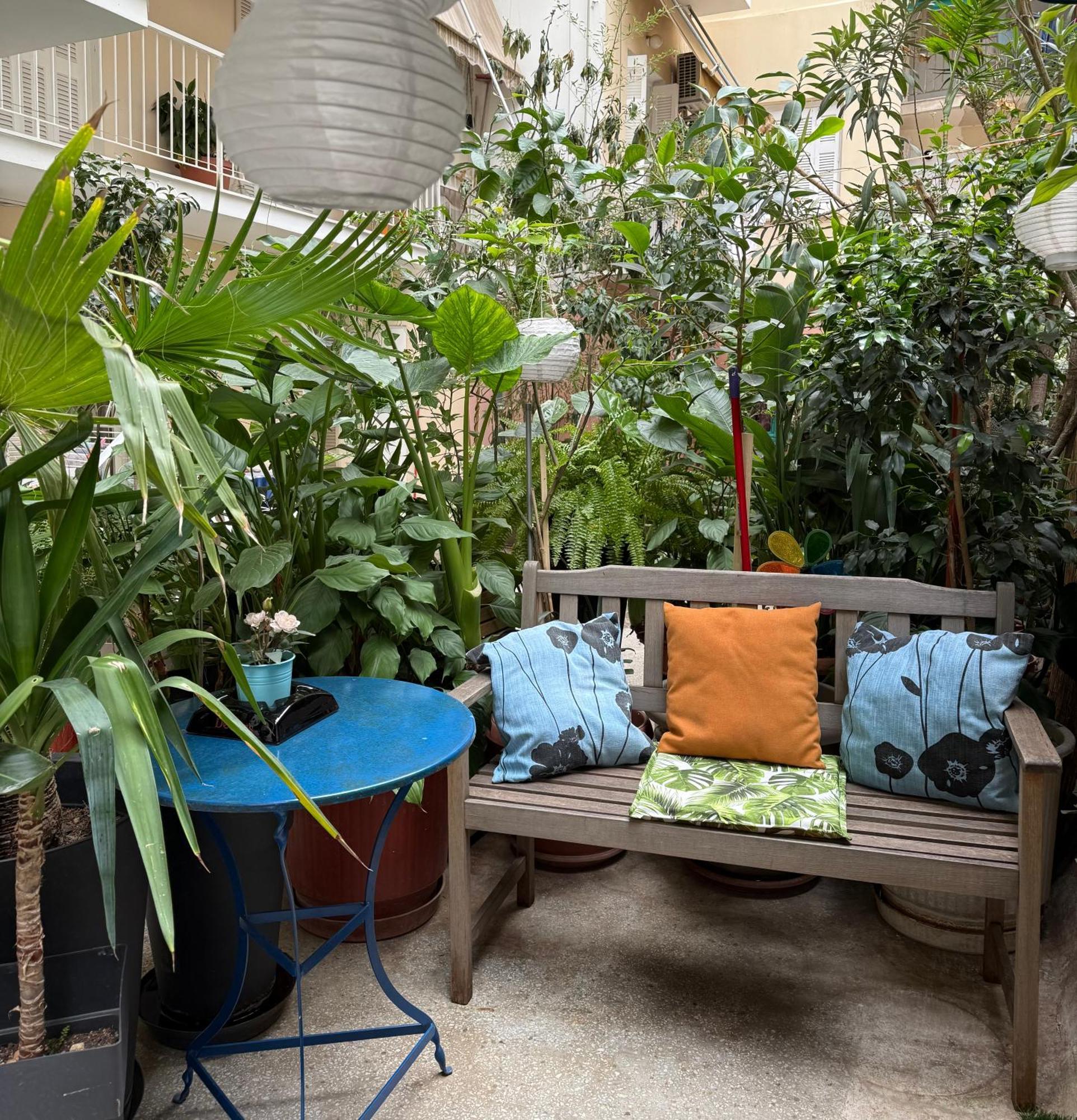 Modern Apartment In The Heart Of Athens Near Acropolis ภายนอก รูปภาพ